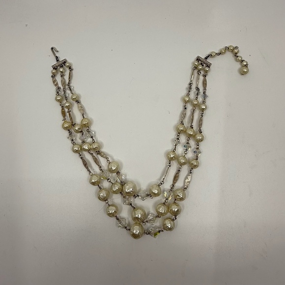 Vtg Japan Crystal and Faux Pearl Silvertone Triple Strand Necklace - Picture 7 of 16